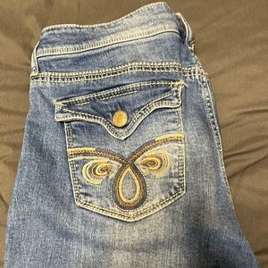 Women’s jeans